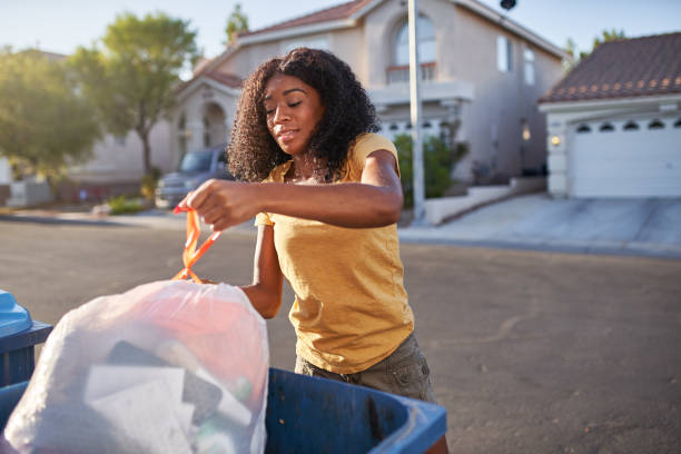 Best Attic Cleanout Services  in Fort Totten, ND